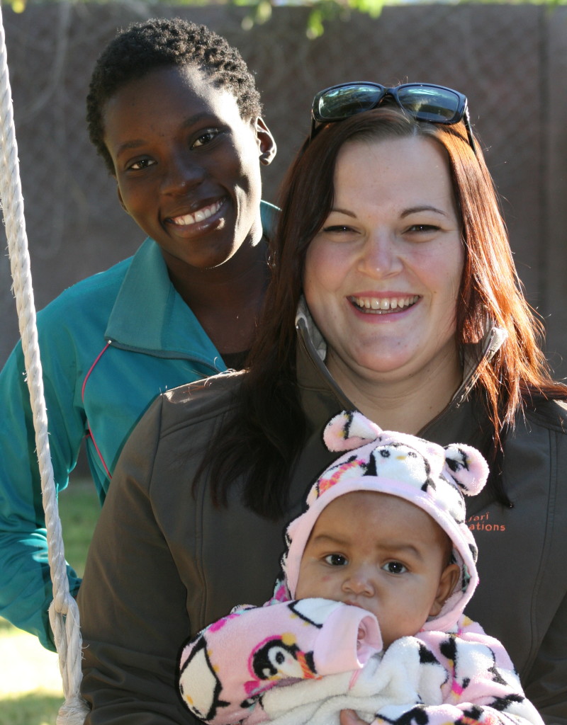 Ramona, Otshephe and Isabella